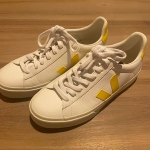 Veja Sneakers